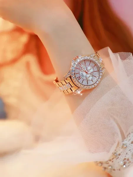 Fashion Diamond Watch Rhinestone Diamond Casual Wristwatch for Ladies Silver Gold Watches